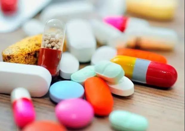 坑害中国人一辈子的5种西药,几乎每家都有!(图1)