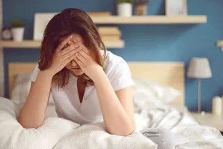 失眠可使肿瘤增长加快200%，70%的癌症患者有睡眠障碍(图2)