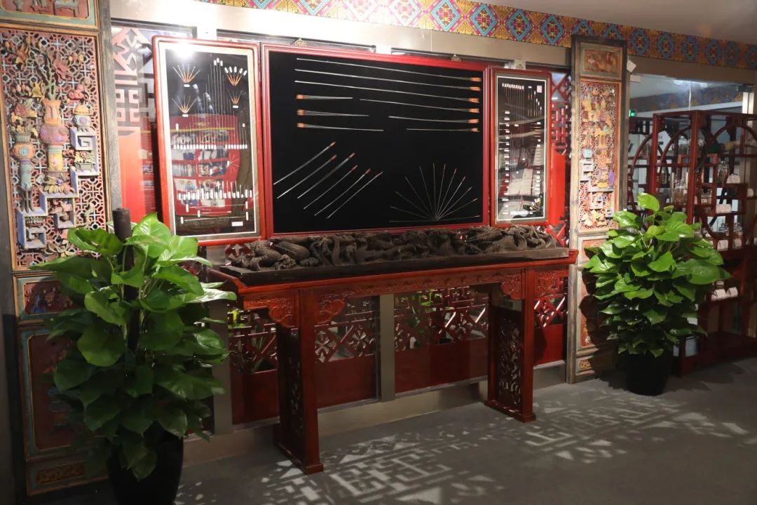 2R8A0703.JPG